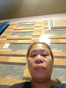 squirtshantal online show from February 2026 10:20:01 PM