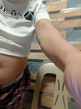 squirtshantal online show from March 2026 11:27:01 PM