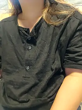 squirtshantal online show from January 2026 06:48:01 PM