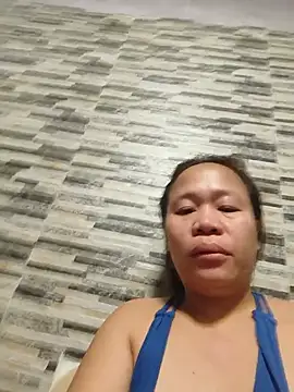 Snapshot of squirtshantal chatting on June 2026 01:43:01 AM squirtshantal online show from June 2026 01:43:01 AM