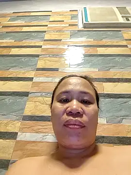 squirtshantal online show from March 2026 09:33:02 AM