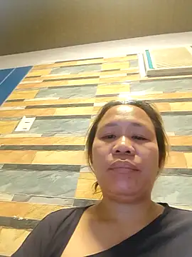 squirtshantal online show from April 2026 07:59:02 AM