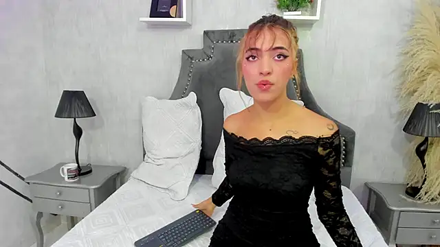 MarcoAndAllice online show from February 2026 04:21:02 AM