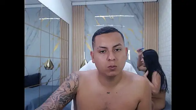 vanessa f online show from April 2026 07:07:01 PM