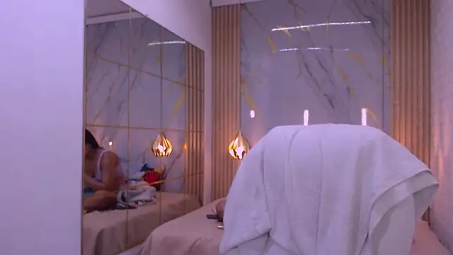 vanessa f online show from March 2026 07:15:01 PM