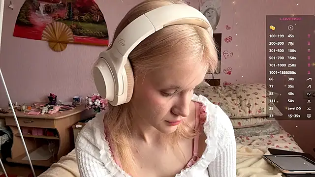 MelissaZaria online show from April 2026 06:39:02 AM