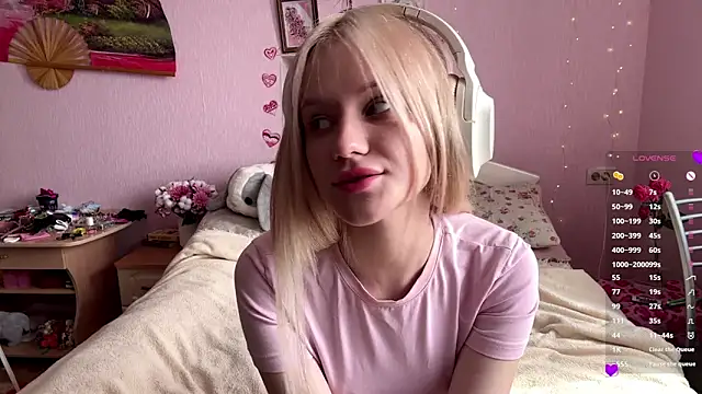 Snapshot of MelissaZaria chatting on April 2026 08:27:01 AM MelissaZaria online show from April 2026 08:27:01 AM