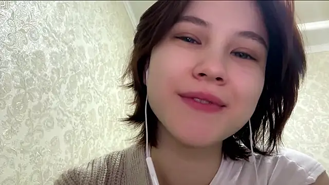Snapshot of TrueViva chatting on March 2026 02:55:01 PM TrueViva online show from March 2026 02:55:01 PM