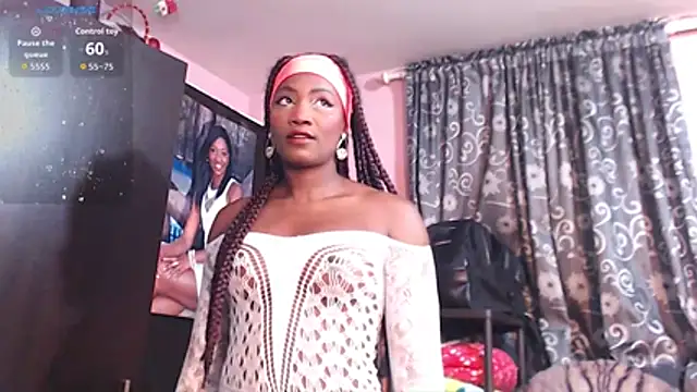 Snapshot of alanalaurent15 chatting on February 2026 05:07:02 AM alanalaurent15 online show from February 2026 05:07:02 AM