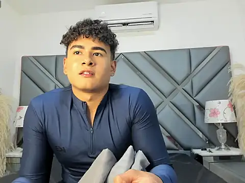 Bastixvontade online show from February 2026 10:10:02 PM