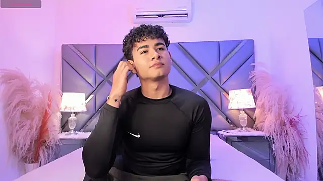 Bastixvontade online show from March 2026 11:14:01 PM