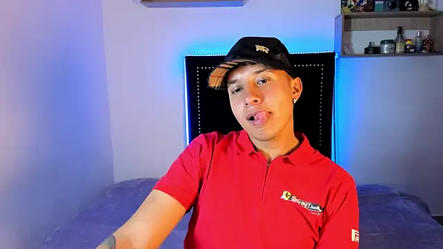 Snapshot of Jhony_rayder chatting on February 2026 01:38:01 AM Jhony rayder online show from February 2026 01:38:01 AM