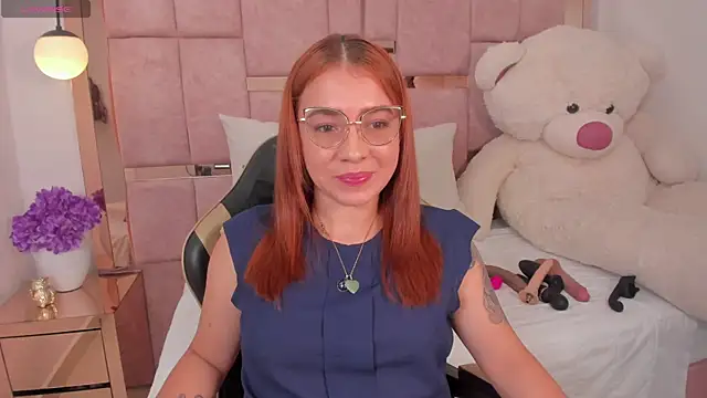Snapshot of antonella_moon7 chatting on July 2026 04:01:01 AM antonella moon7 online show from July 2026 04:01:01 AM
