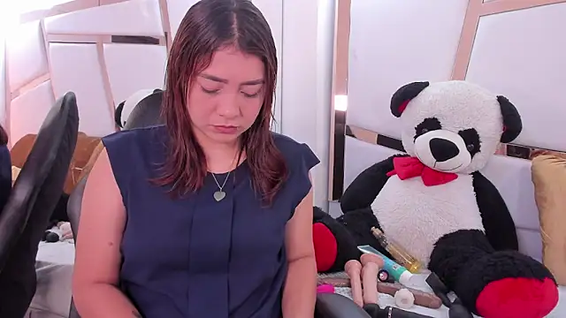 antonella moon7 online show from April 2026 04:36:01 AM