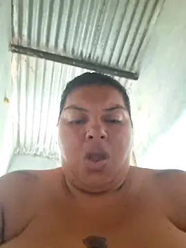 Juli Powl online show from May 2026 02:23:02 PM