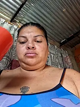 Snapshot of Juli_Powl chatting on March 2026 01:32:02 PM Juli Powl online show from March 2026 01:32:02 PM