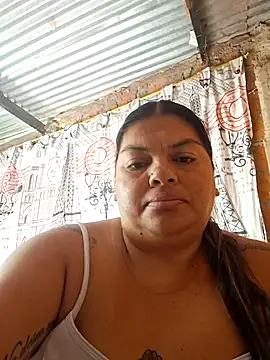 Juli Powl online show from June 2026 12:27:02 PM