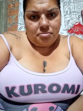 Juli Powl online show from February 2026 12:44:02 AM