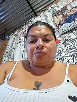 Juli Powl online show from July 2026 10:54:02 PM