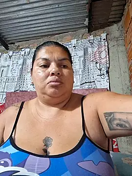 Snapshot of Juli_Powl chatting on March 2026 12:32:01 PM Juli Powl online show from March 2026 12:32:01 PM