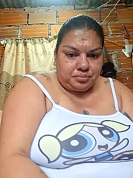 Juli Powl online show from July 2026 01:17:01 PM