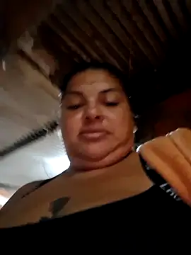 Snapshot of Juli_Powl chatting on March 2026 02:32:01 AM Juli Powl online show from March 2026 02:32:01 AM