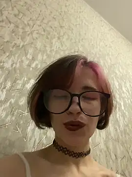 Snapshot of analcutie chatting on February 2026 01:27:01 AM analcutie online show from February 2026 01:27:01 AM