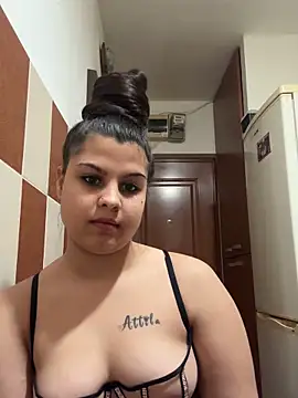 Vivike234 online show from February 2026 07:04:01 PM