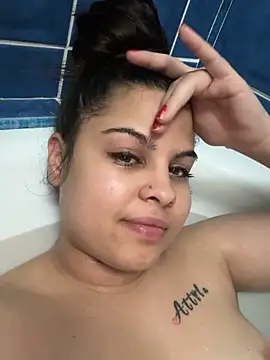 Vivike234 online show from February 2026 09:47:01 PM