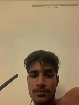 Snapshot of kaushikhotty chatting on May 2026 09:13:01 PM kaushikhotty online show from May 2026 09:13:01 PM