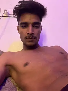 Snapshot of kaushikhotty chatting on May 2026 09:56:01 PM kaushikhotty online show from May 2026 09:56:01 PM