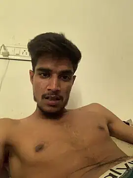 Snapshot of kaushikhotty chatting on May 2026 09:19:01 PM kaushikhotty online show from May 2026 09:19:01 PM