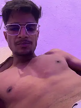 Snapshot of kaushikhotty chatting on May 2026 09:19:02 AM kaushikhotty online show from May 2026 09:19:02 AM
