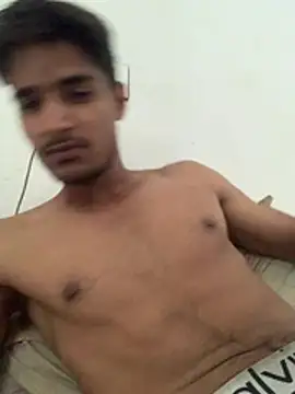 Snapshot of kaushikhotty chatting on May 2026 08:21:01 AM kaushikhotty online show from May 2026 08:21:01 AM