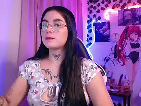 Snapshot of JanineRae chatting on February 2026 09:47:01 PM JanineRae online show from February 2026 09:47:01 PM