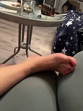 Snapshot of BabyGirlsss200 chatting on February 2026 01:16:02 AM BabyGirlsss200 online show from February 2026 01:16:02 AM