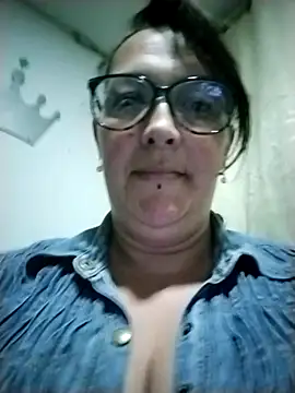  Saraqueen online show from April 2026 01:12:02 AM