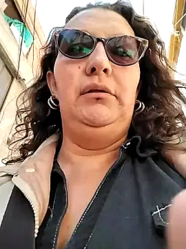 Snapshot of _Saraqueen chatting on February 2026 03:23:01 PM Saraqueen online show from February 2026 03:23:01 PM