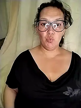  Saraqueen online show from April 2026 04:30:01 AM