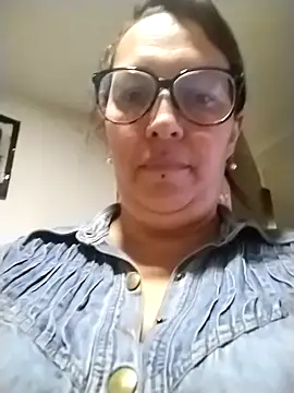  Saraqueen online show from April 2026 03:35:01 AM