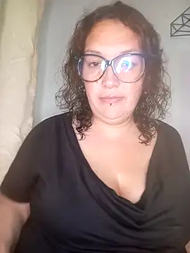  Saraqueen online show from April 2026 03:52:02 AM