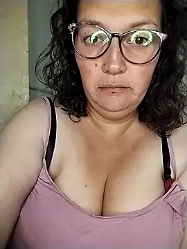  Saraqueen online show from March 2026 12:49:01 AM