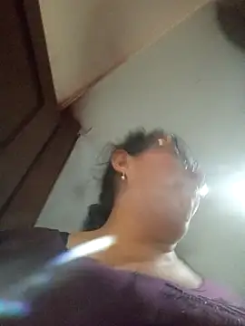  Saraqueen online show from April 2026 03:20:02 AM