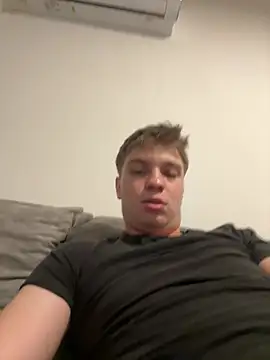 Snapshot of benab888 chatting on February 2026 04:38:01 PM benab888 online show from February 2026 04:38:01 PM