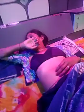 Snapshot of kittu_Meena chatting on February 2026 04:18:02 PM kittu Meena online show from February 2026 04:18:02 PM