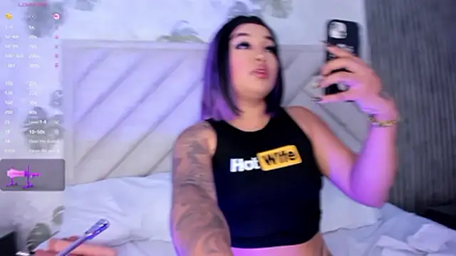 SarahRizof online show from March 2026 05:21:02 AM