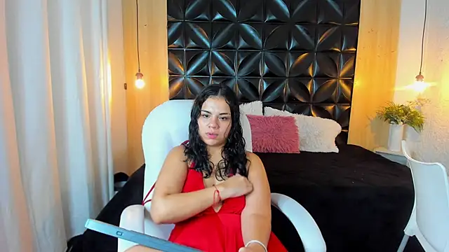 Snapshot of Veyra_sereny chatting on June 2026 06:46:01 AM Veyra sereny online show from June 2026 06:46:01 AM