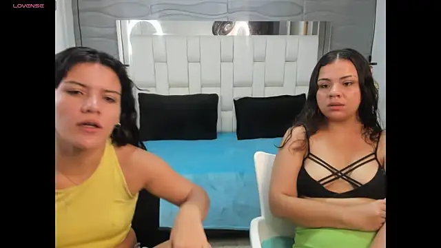 Veyra sereny online show from April 2026 09:48:01 PM