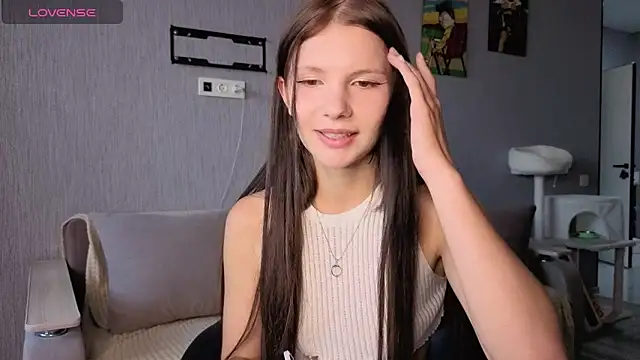 Alisa Hetfy online show from March 2026 06:26:01 AM