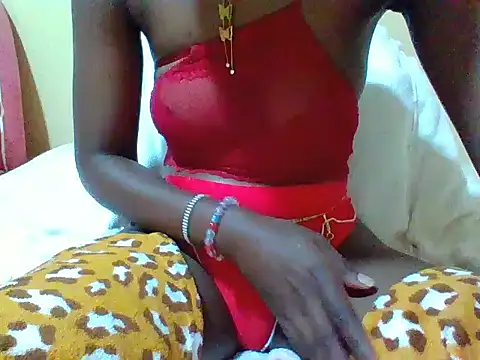 Malloti26 online show from March 2026 05:24:02 PM